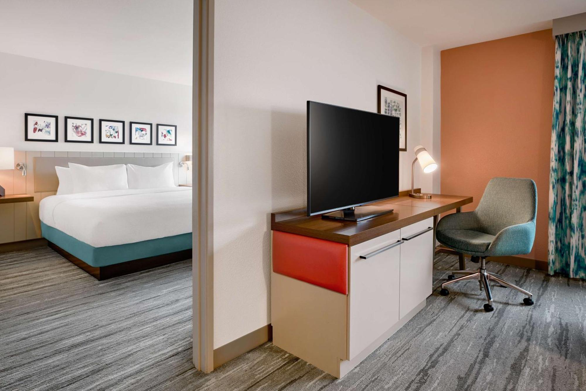 Hilton Garden Inn Los Angeles Airport Exterior photo