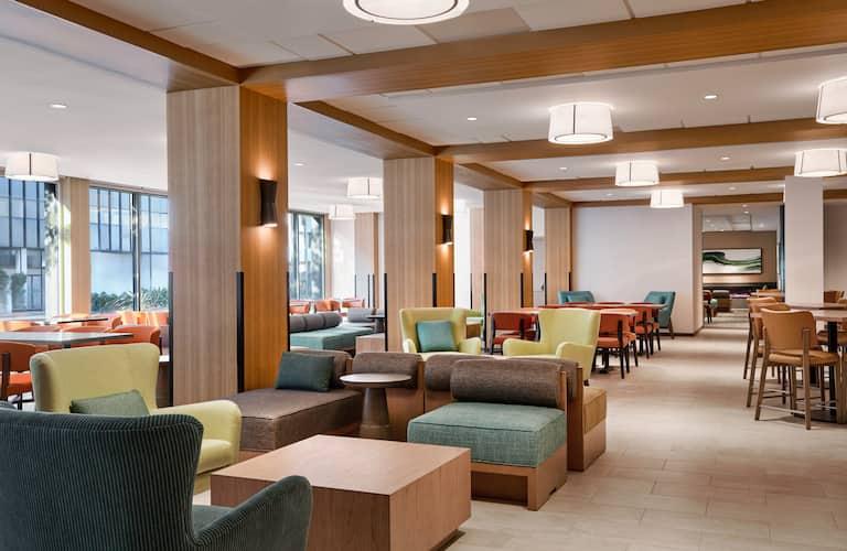 Hilton Garden Inn Los Angeles Airport Exterior photo