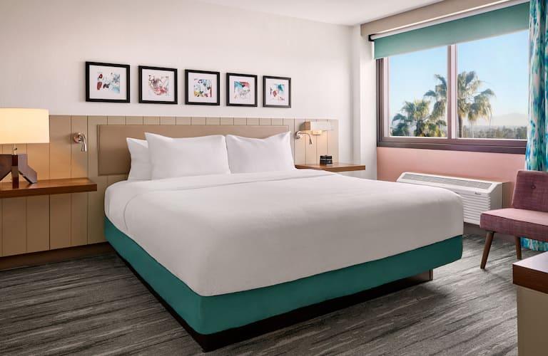 Hilton Garden Inn Los Angeles Airport Exterior photo