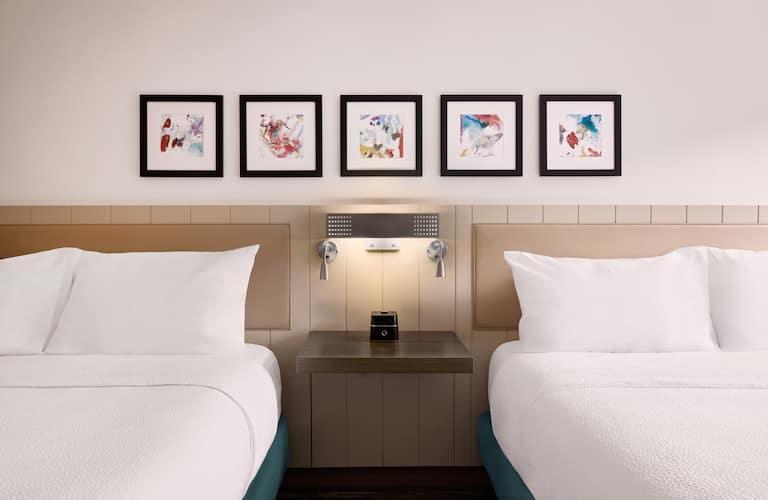 Hilton Garden Inn Los Angeles Airport Exterior photo