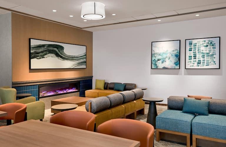 Hilton Garden Inn Los Angeles Airport Exterior photo